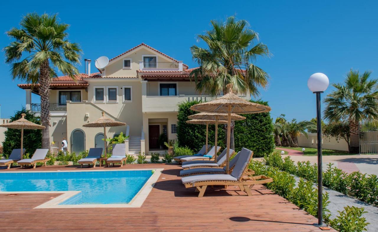 Coco Palm Beach Villas Циливи Екстериор снимка