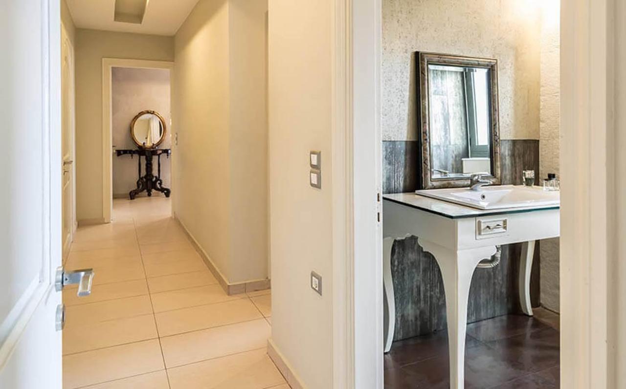 Coco Palm Beach Villas Циливи Екстериор снимка