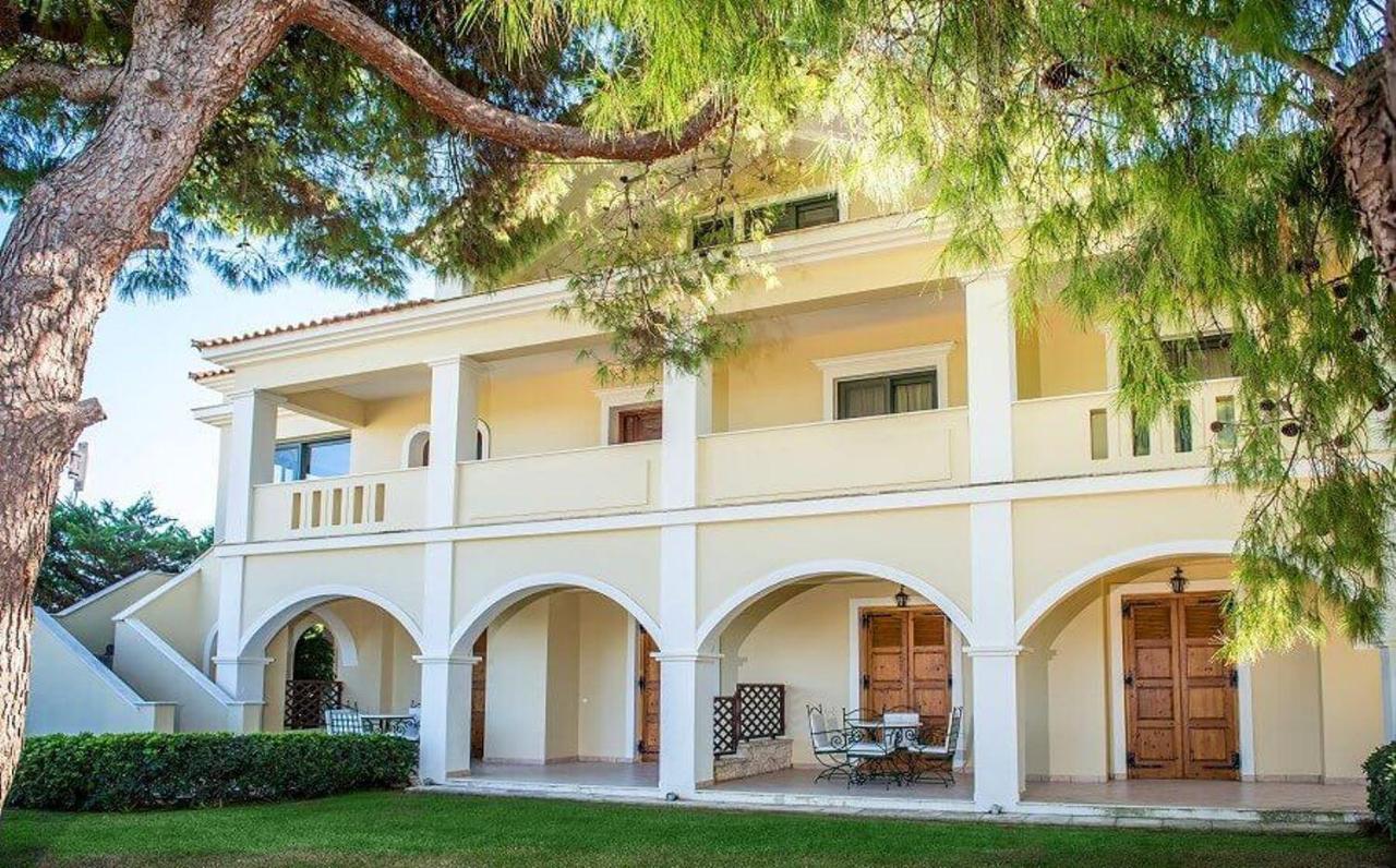 Coco Palm Beach Villas Циливи Екстериор снимка