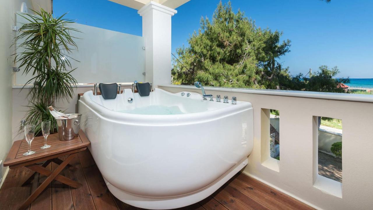 Coco Palm Beach Villas Циливи Екстериор снимка